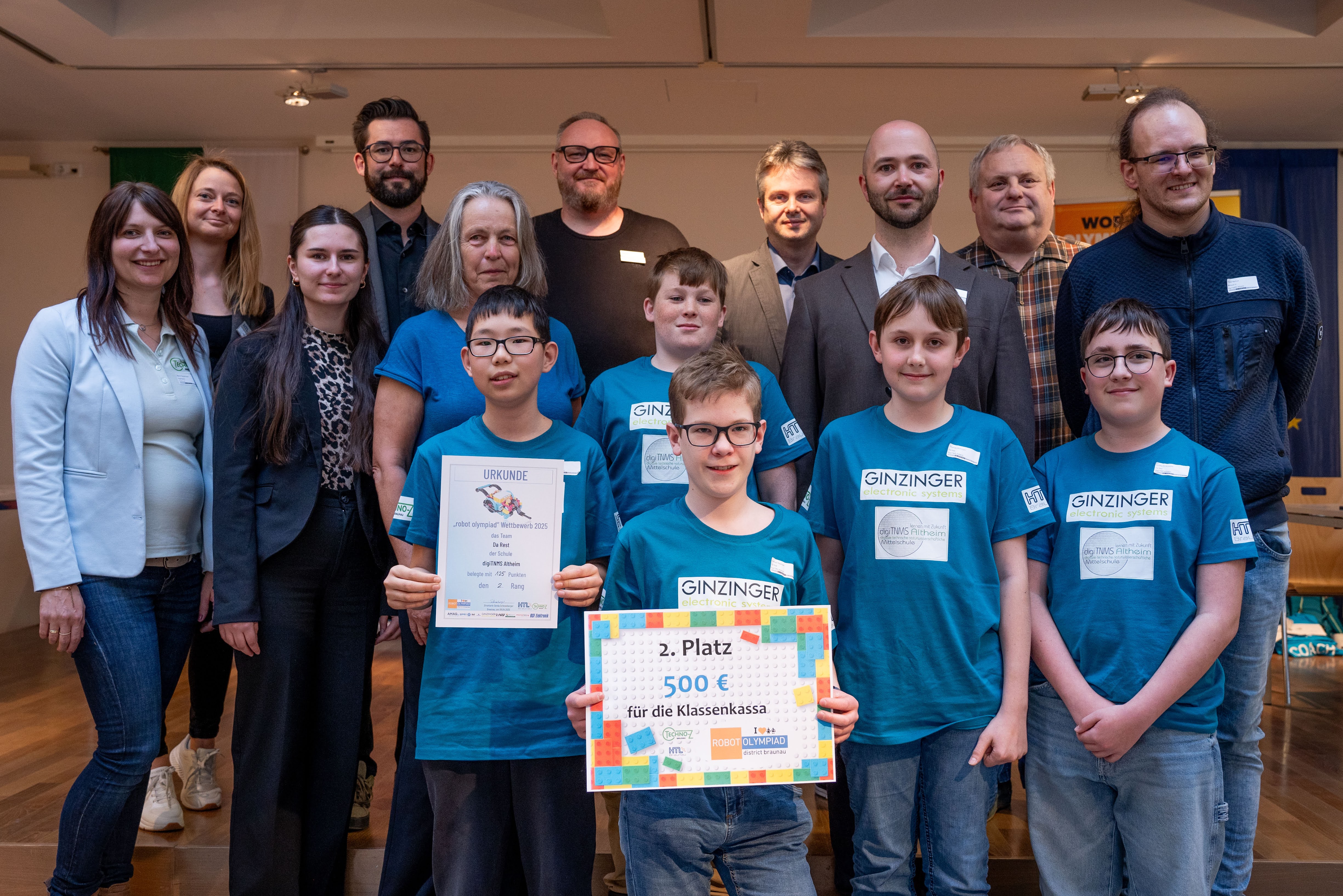 109 Schüler bei der "robot olympiad district braunau"